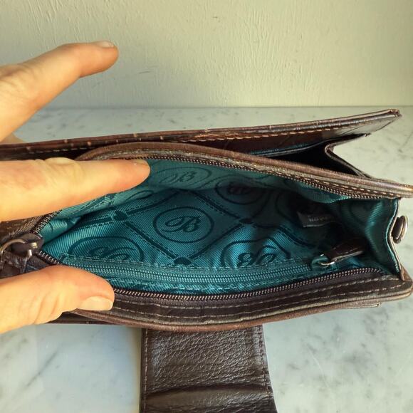 Brighton Croc Embossed Leather Organizer Crossbody Purse Brown - Picture 4 of 7